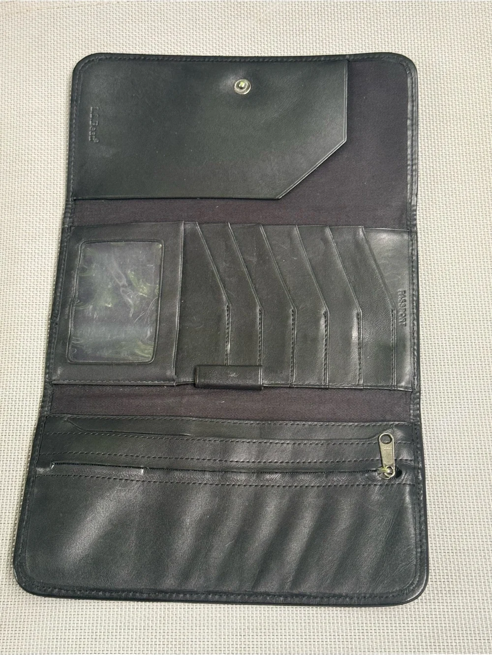 L.L. Bean Black Leather Continental Trifold travel Ticket Wallet 8.5